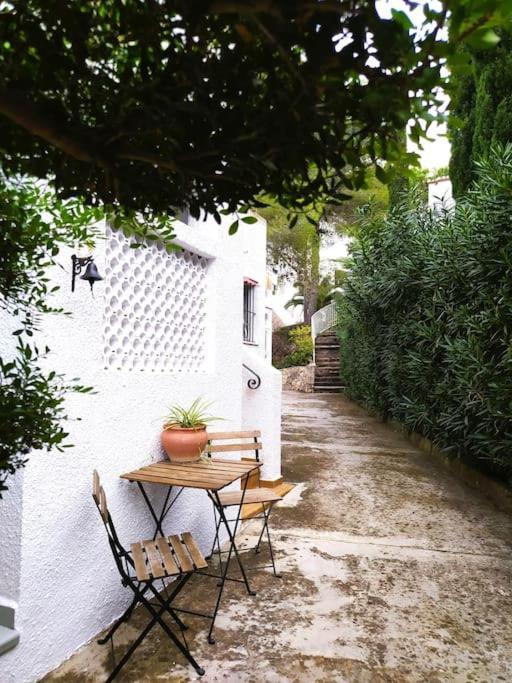 La Casa De Las Palmeras Muntanya la Sella المظهر الخارجي الصورة